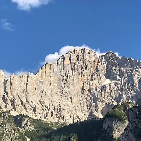 Dolomiti شقة أليغ